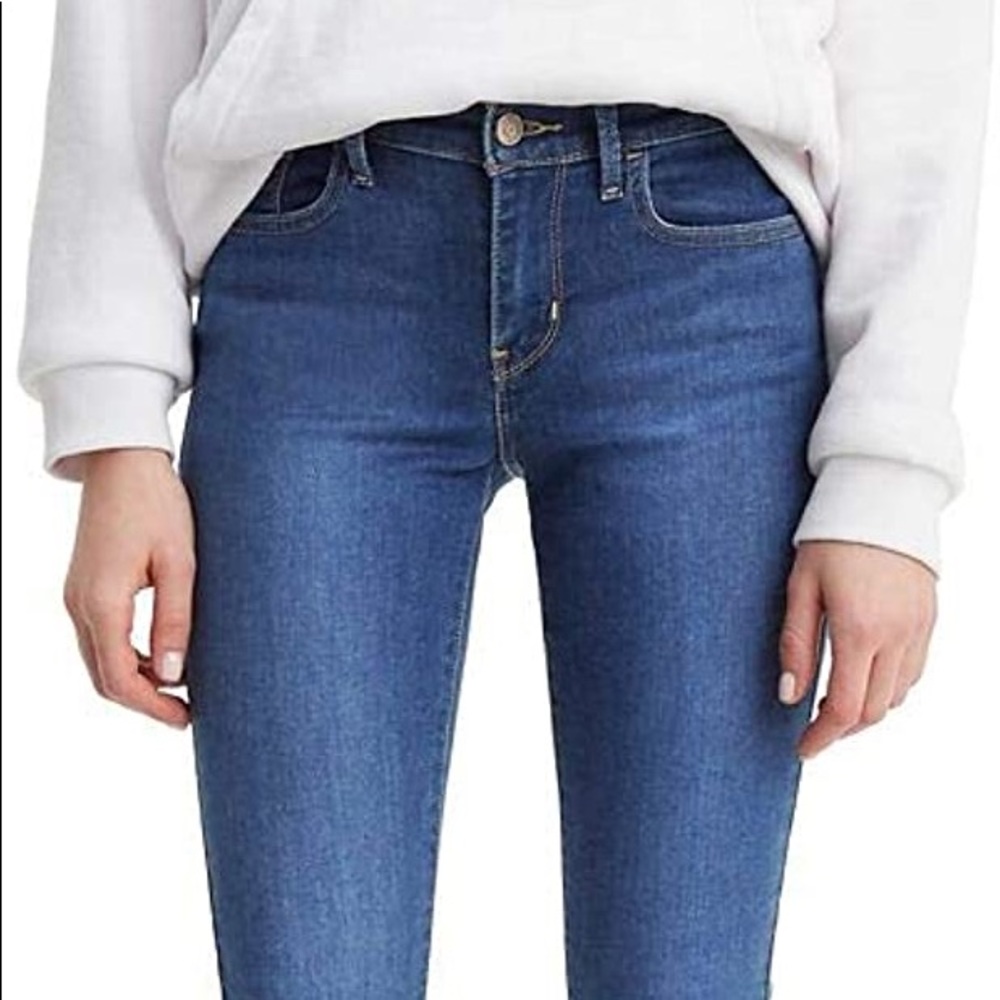 Levi’s 710 Ultra Skinny Jeans